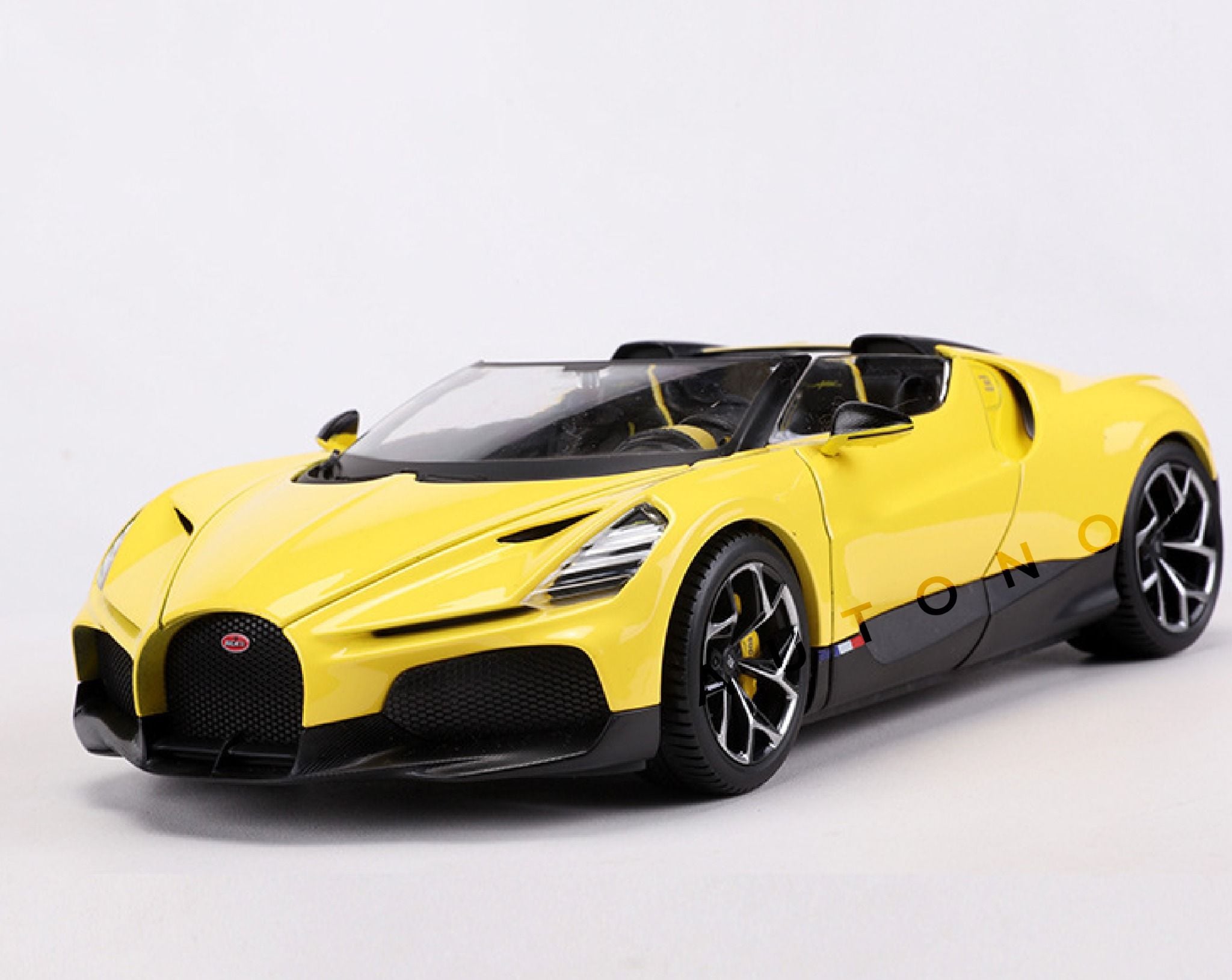  Mô hình xe Bugatti Mistral Yellow open top full open - đánh lái được tỉ lệ 1:18 Bburago18-11051 OT18008 