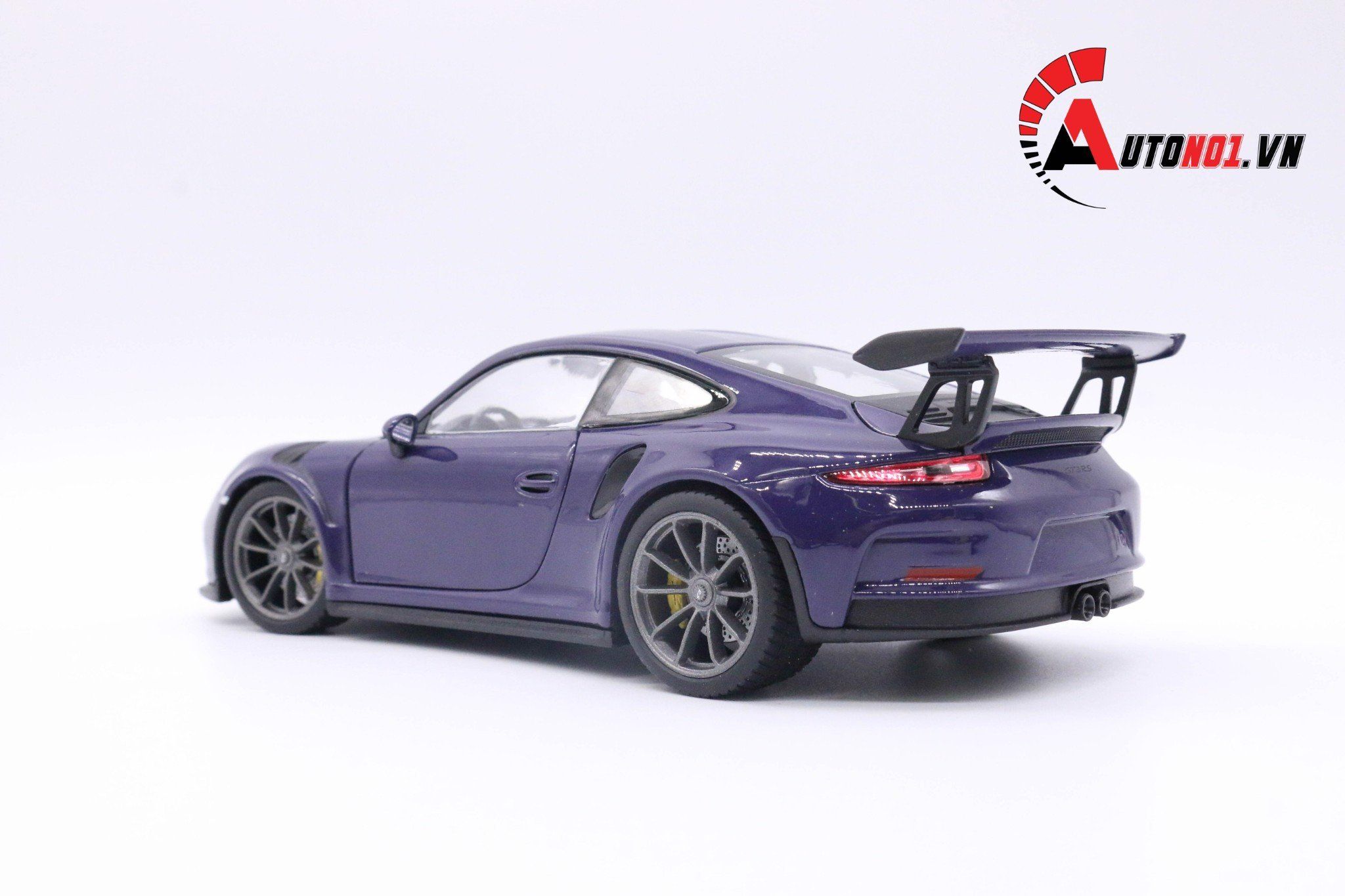  Mô hình xe Porsche 911 GT3 RS 2016 mở được hai cửa,capo trước, đánh lái được 1:24 Welly 5386 