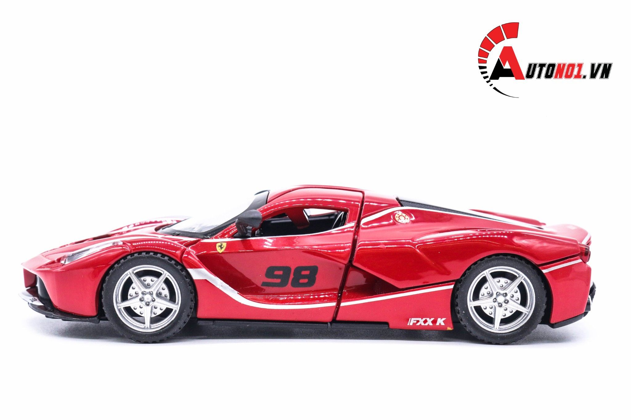  Mô hình xe Ferrari FXX K Evo tỉ lệ 1:32 Alloy Model OT310A 