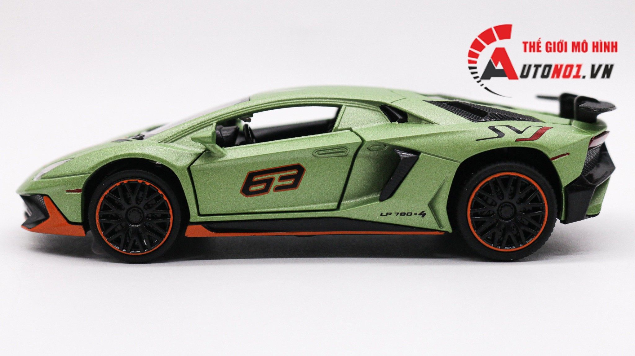  Mô hình xe Lamborghini Aventador LP780-4 SVJ tỉ lệ 1:32 Miniauto OT307 