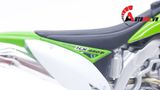  Mô hình xe cào cào Kawasaki KX450F green tỉ lệ 1:12 Maisto 1499 