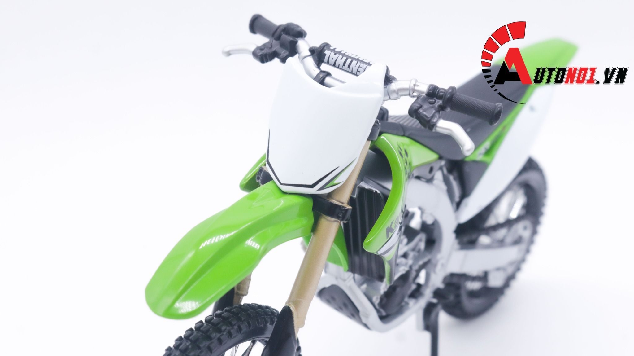  Mô hình xe cào cào Kawasaki KX450F green tỉ lệ 1:12 Maisto 1499 