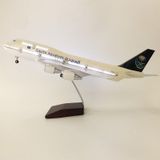  Mô hình máy bay Saudi Arabia Boeing B747-400 Ả Rập 47cm 1:150 có đèn led tự động theo tiếng vỗ tay hoặc chạm MB47018 