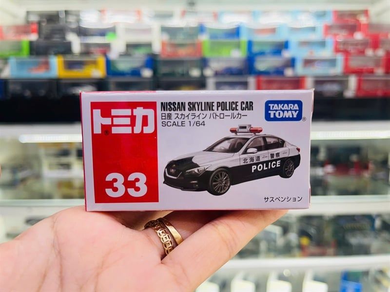  Mô hình xe Nissan Skyline Police Car (Box) No.33-12 tỉ lệ 1:64 Tomica 188254 