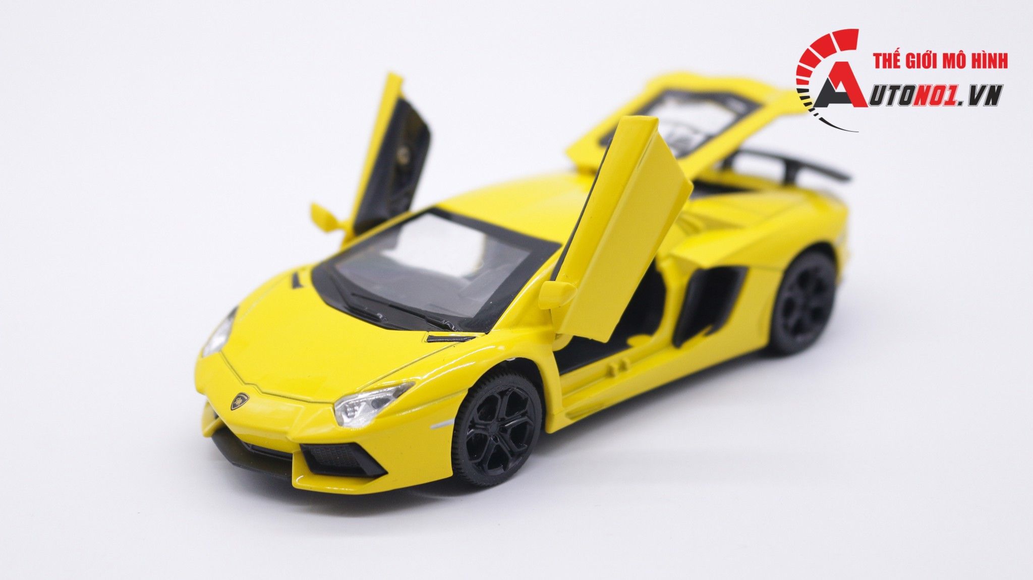  Mô hình xe Lamborghini Aventador LP740 tỉ lệ 1:32 Ty Models OT306 