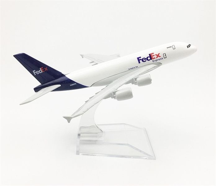 Mô hình máy bay vận chuyển 16cm FedEx Express Airbus A380 16cm MB16100