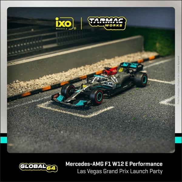  Mô hình xe Mercedes-AMG F1 W12 E Performance, Las Vegas Grand Prix Launch Party tỉ lệ 1:64 Tarmac Works T64G-F037-LV 
