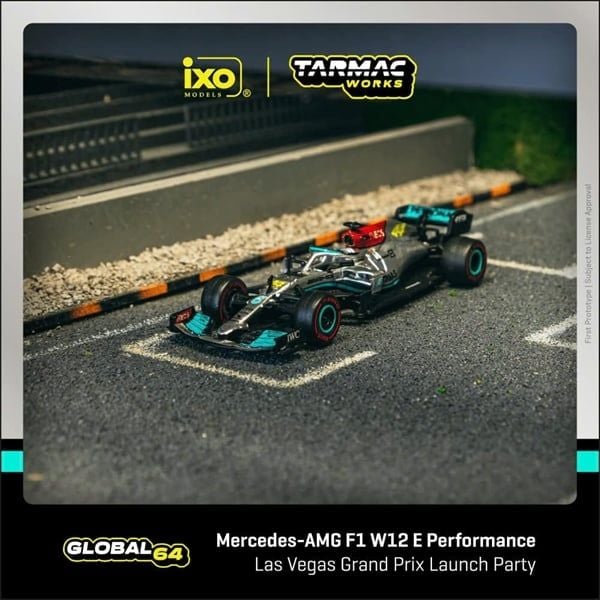  Mô hình xe Mercedes-AMG F1 W12 E Performance, Las Vegas Grand Prix Launch Party tỉ lệ 1:64 Tarmac Works T64G-F037-LV 
