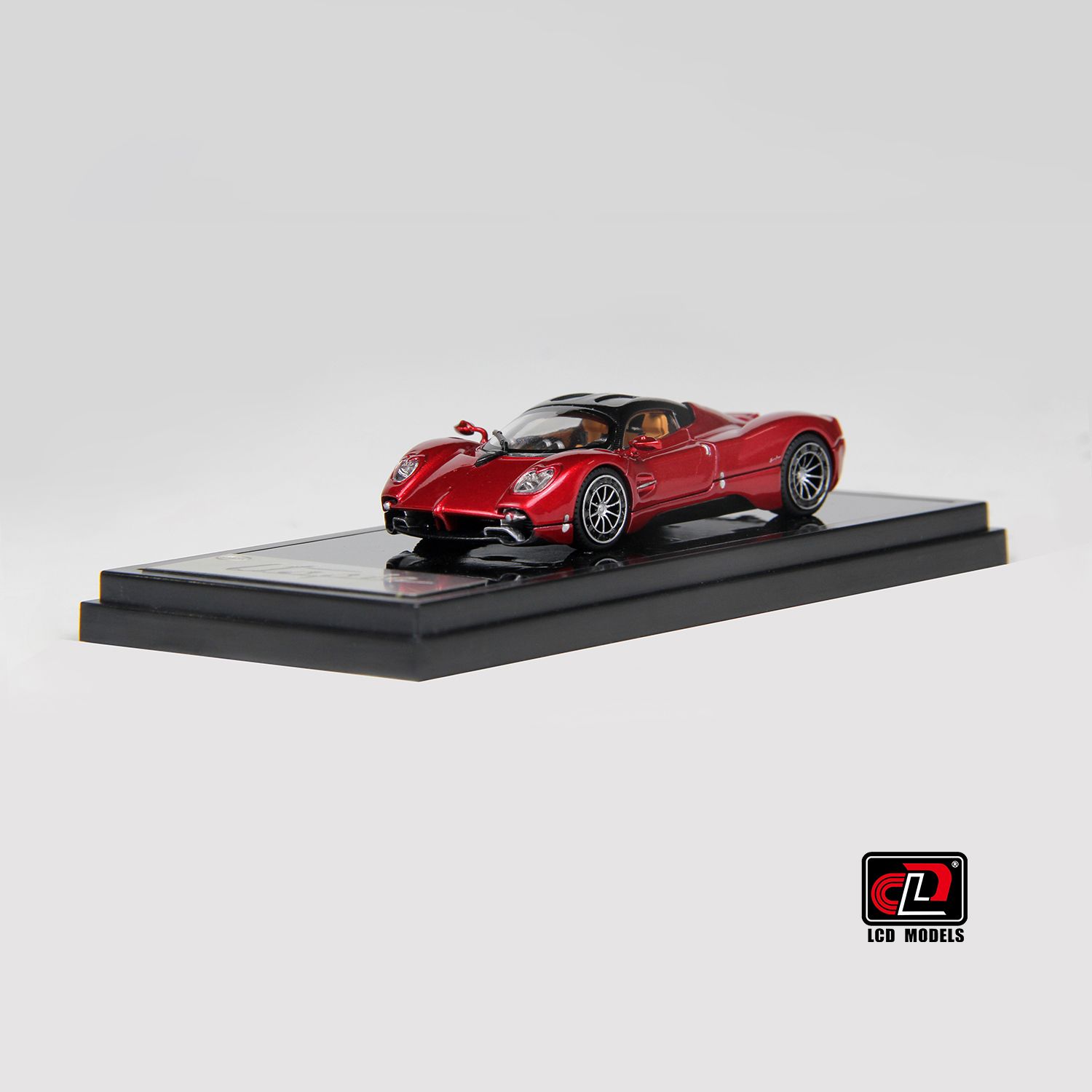  Mô hình xe Pagani Utopia Coupe tỉ lệ 1:64 LCD Models LCD64039 