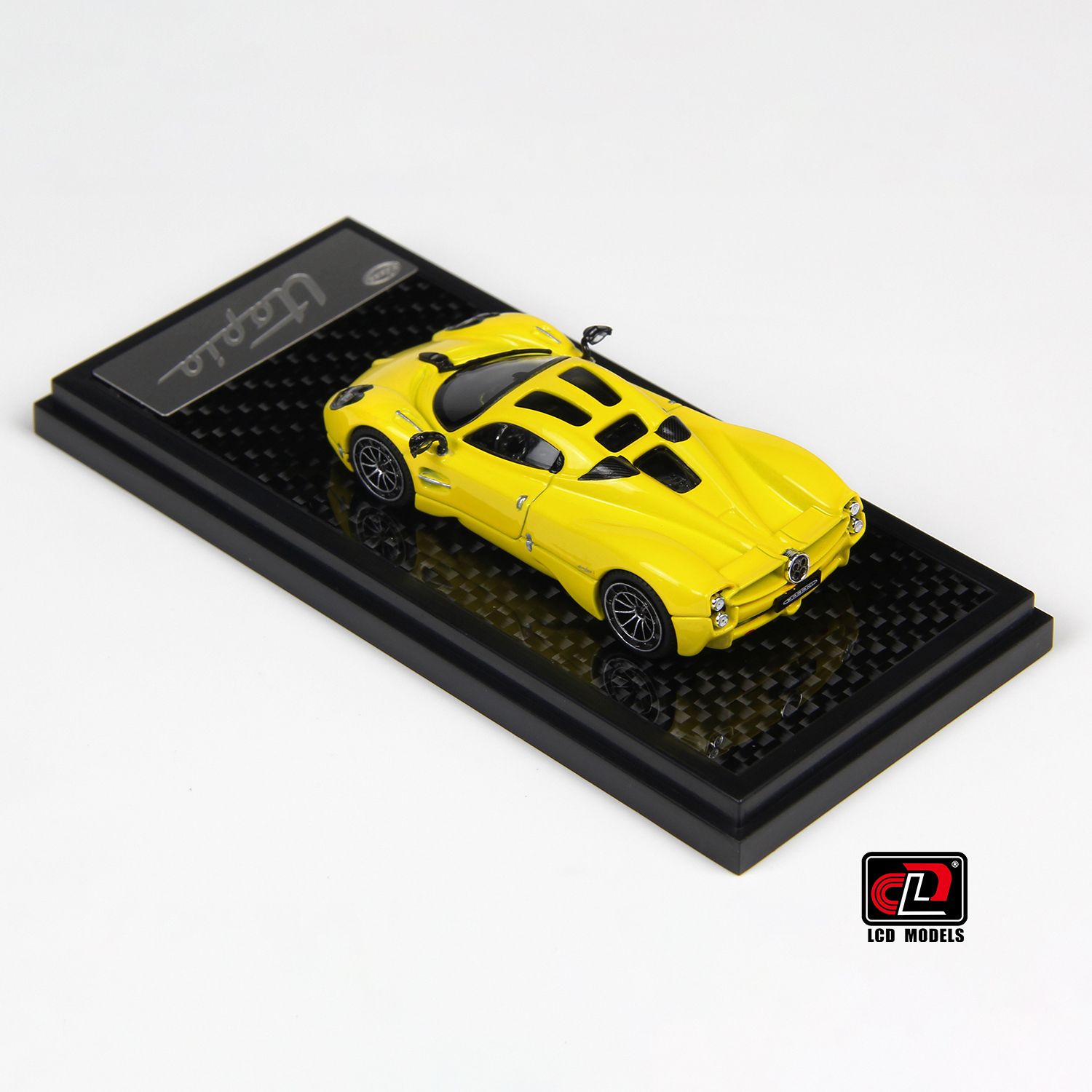  Mô hình xe Pagani Utopia Coupe tỉ lệ 1:64 LCD Models LCD64039 