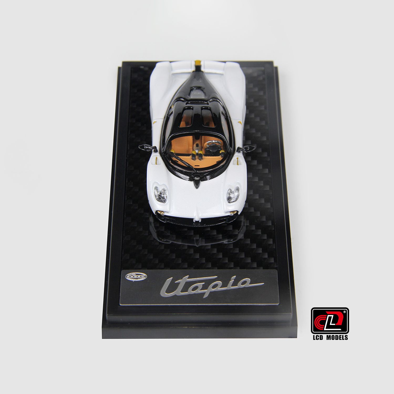  Mô hình xe Pagani Utopia Coupe tỉ lệ 1:64 LCD Models LCD64039 