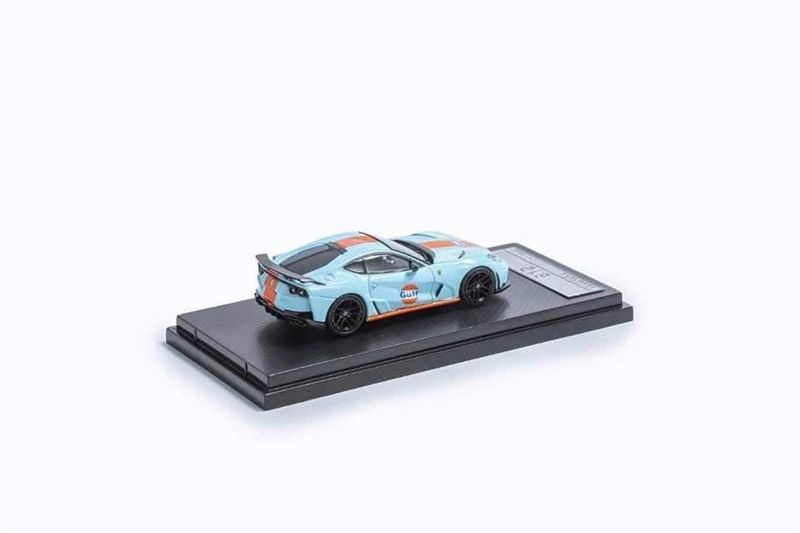  Mô hình xe Novitec 812 N-Largo Openable Engine-Hood, Visible Engine tỉ lệ 1:64 Little Toy 