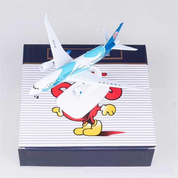  Mô hình máy bay China Southern Dreamliner Boeing B787-9 78Z có bánh xe 20cm MB20112 