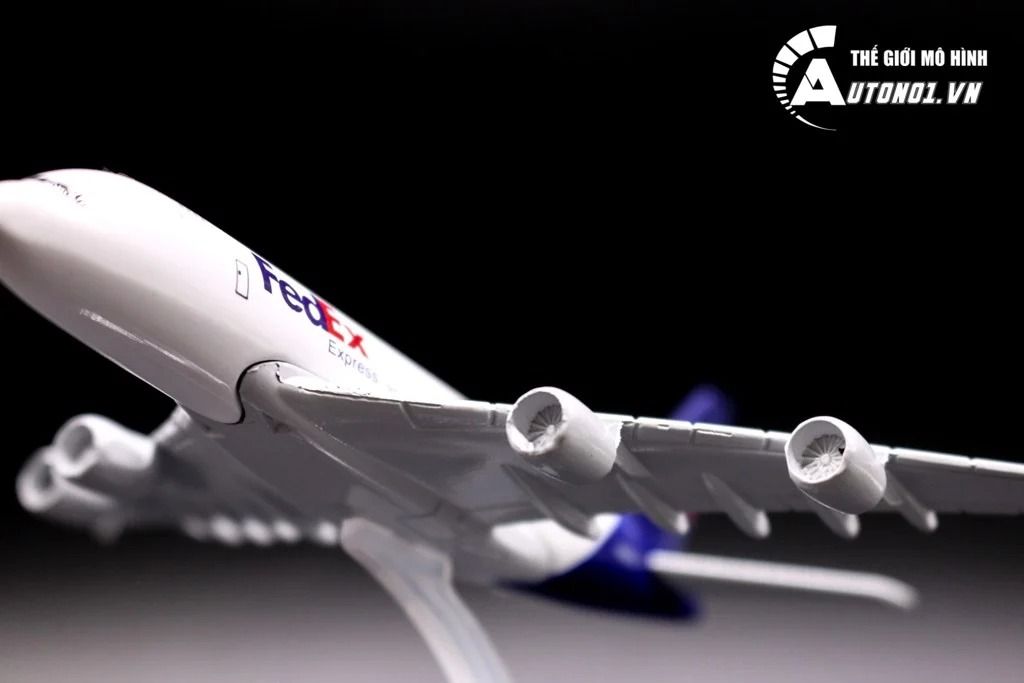 Mô hình máy bay vận chuyển 16cm FedEx Express Airbus A380 16cm MB16100