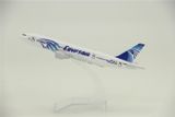  Mô hình máy bay Ai Cập Egyptair Boeing B777 16cm MB16062 