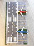  Diorama airport mô hình đường băng phóng máy bay 16cm 20x30cm DR015 