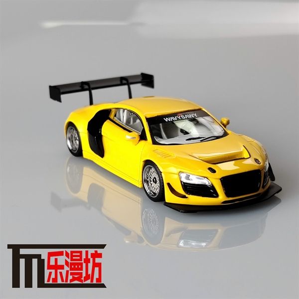  Mô hình xe Audi R8 LMS ULTRA tỉ lệ 1:64 LMF OT64129 