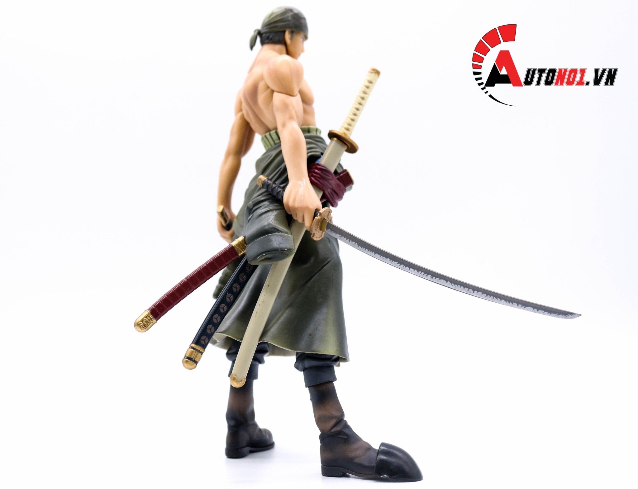  MÔ HÌNH NHÂN VẬT TRUYỆN TRANH ONE PIECE ZORO 25CM 5266 