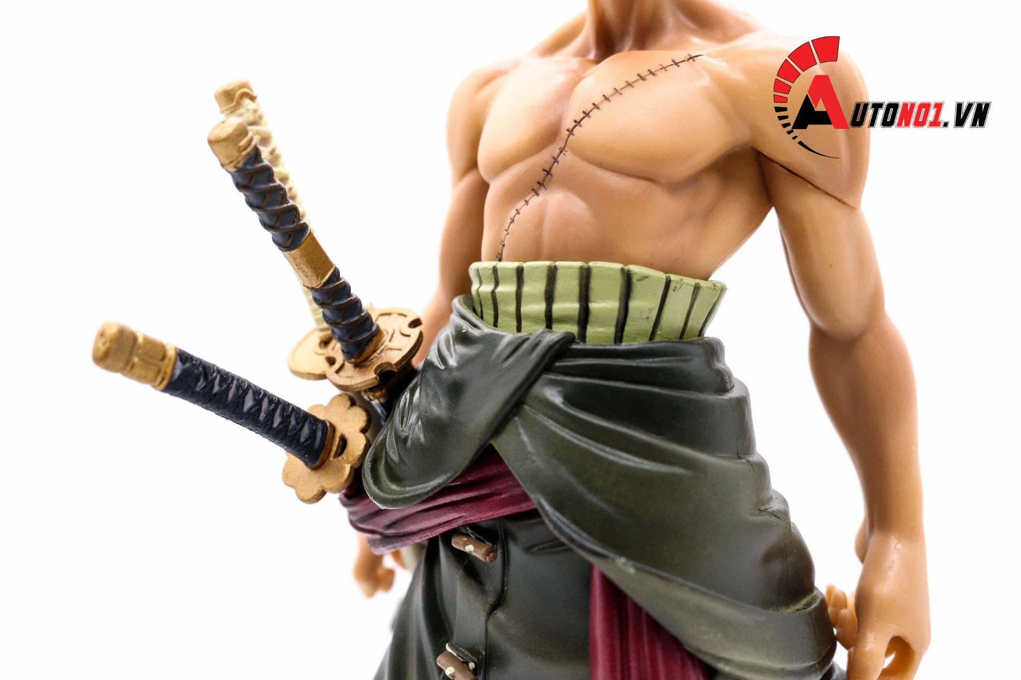  MÔ HÌNH NHÂN VẬT TRUYỆN TRANH ONE PIECE ZORO 25CM 5266 