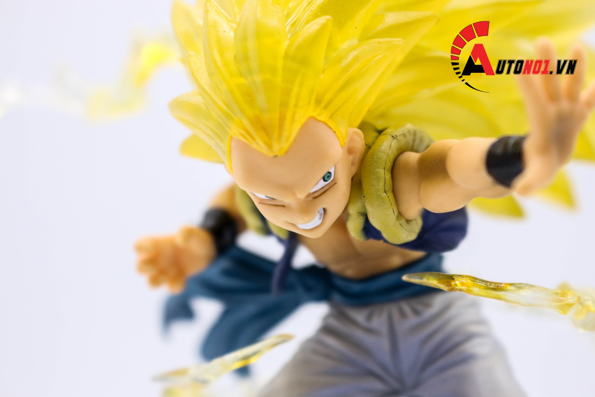 MÔ HÌNH NHÂN VẬT DRAGON BALL GOTENKS