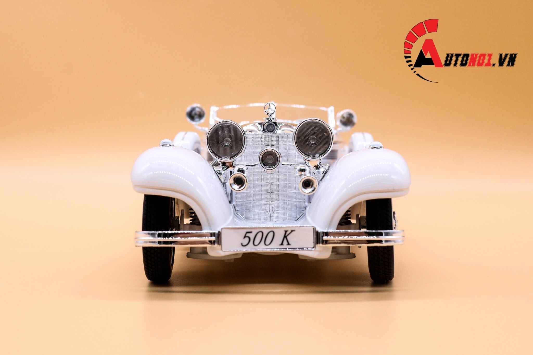 MÔ HÌNH XE MERCEDES BENZ 500K TYP SPECIAL ROADSTER 1936 1:18 MAISTO 3996