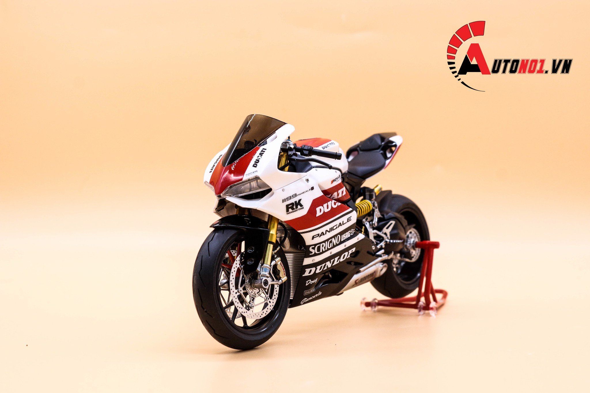  Mô hình xe Ducati 1199 Panigale Custom Metal Options 1:12 Tamiya 