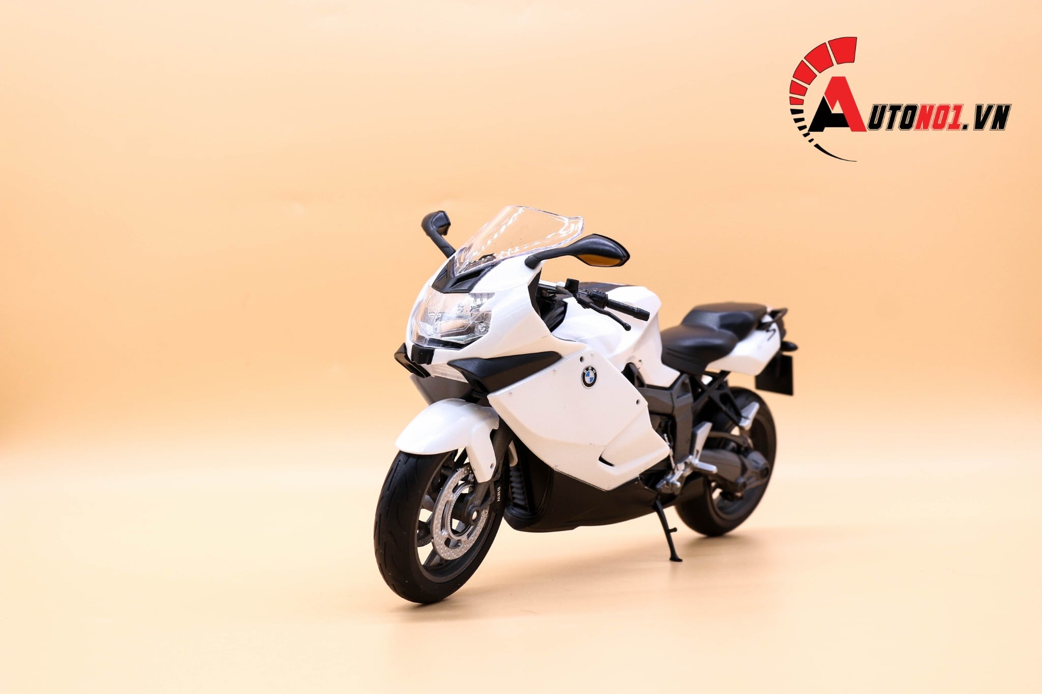 MÔ HÌNH XE MÔ TÔ BMW K1300S WHITE 1:10 WELLY