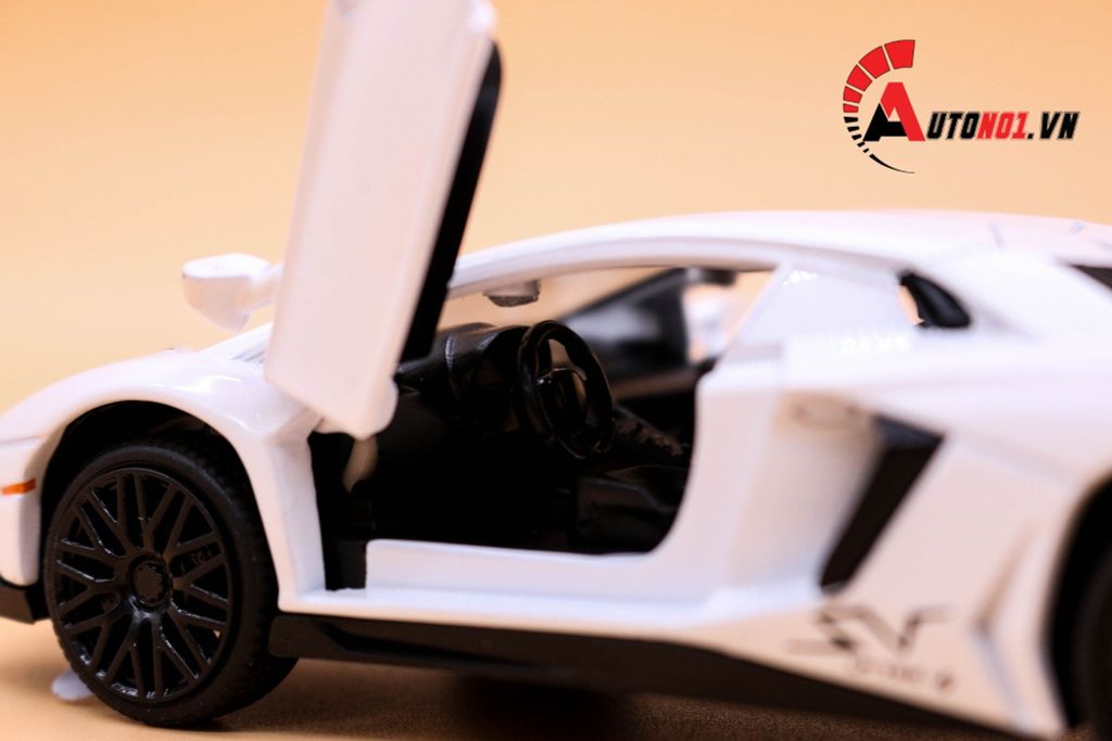 MÔ HÌNH LAMBORGHINI AVENTADOR 750-4 SV WHITE 1:32 MINIAUTO KHÔNG HỘP 4276