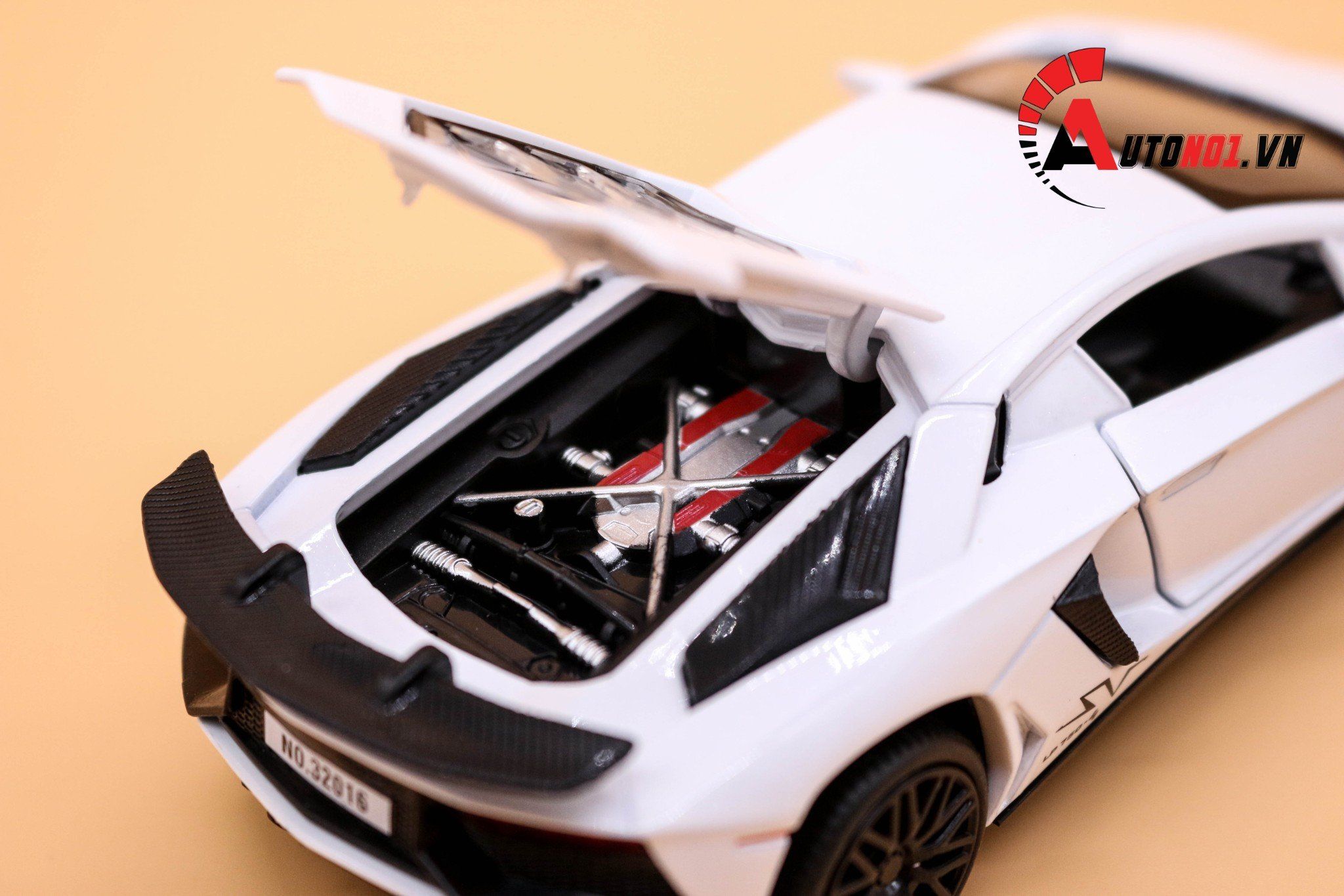  Mô hình Lamborghini Aventador LP750-4 SV tỉ lệ 1:32 Miniauto 4276 