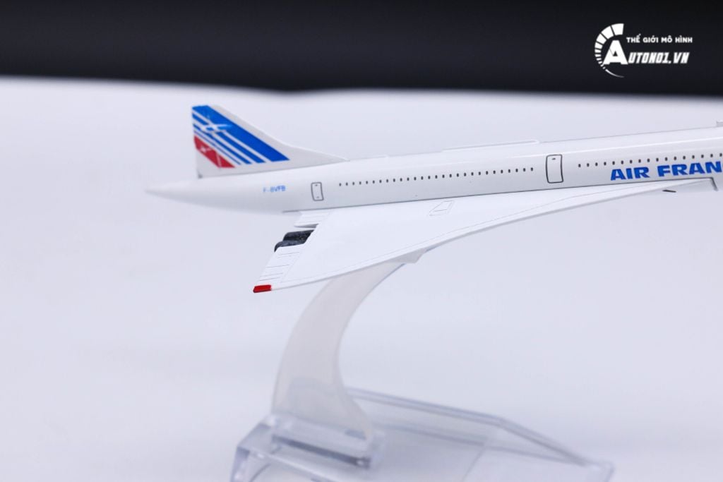 MÔ HÌNH MÁY BAY AIR FRANCE PHẢN LỰC 16CM EVERFLY 6258