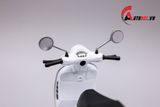  Mô hình xe Vespa gts 125cc 2017 white 1:18 Welly MT078D 