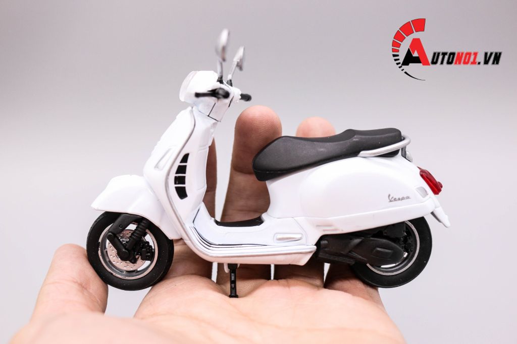 MÔ HÌNH XE VESPA GTS 125CC 2017 WHITE 1:18 WELLY