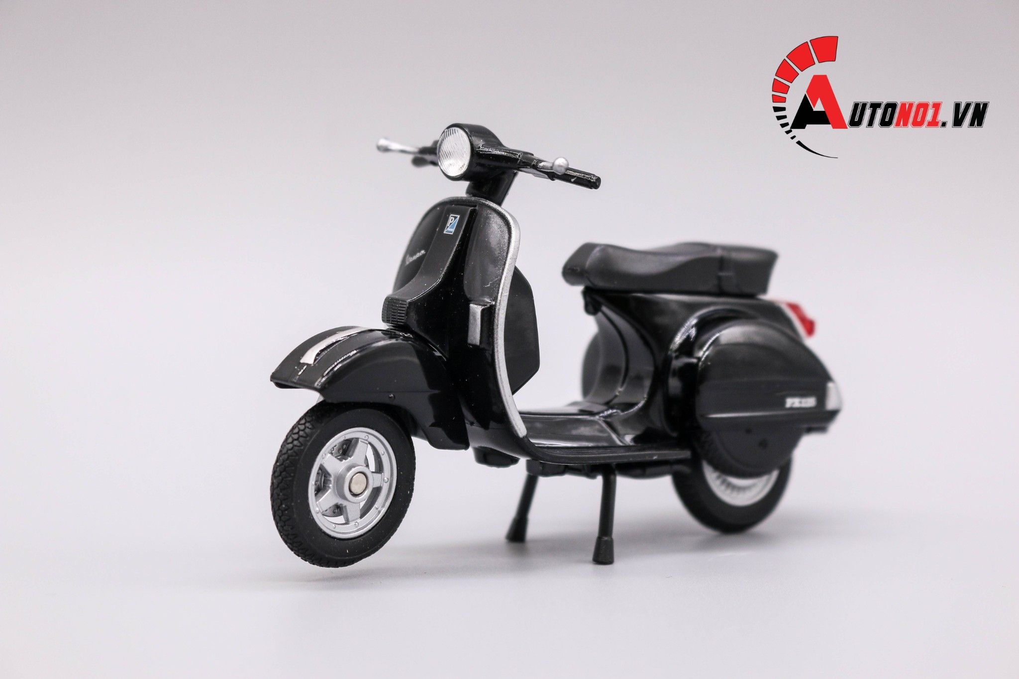  Mô hình xe Vespa px 2016 black 1:18 Welly MT078A 