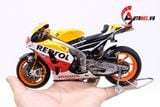  Mô hình xe Repsol Honda Rc213v 2014 Carbon 1:12 Tamiya D064 