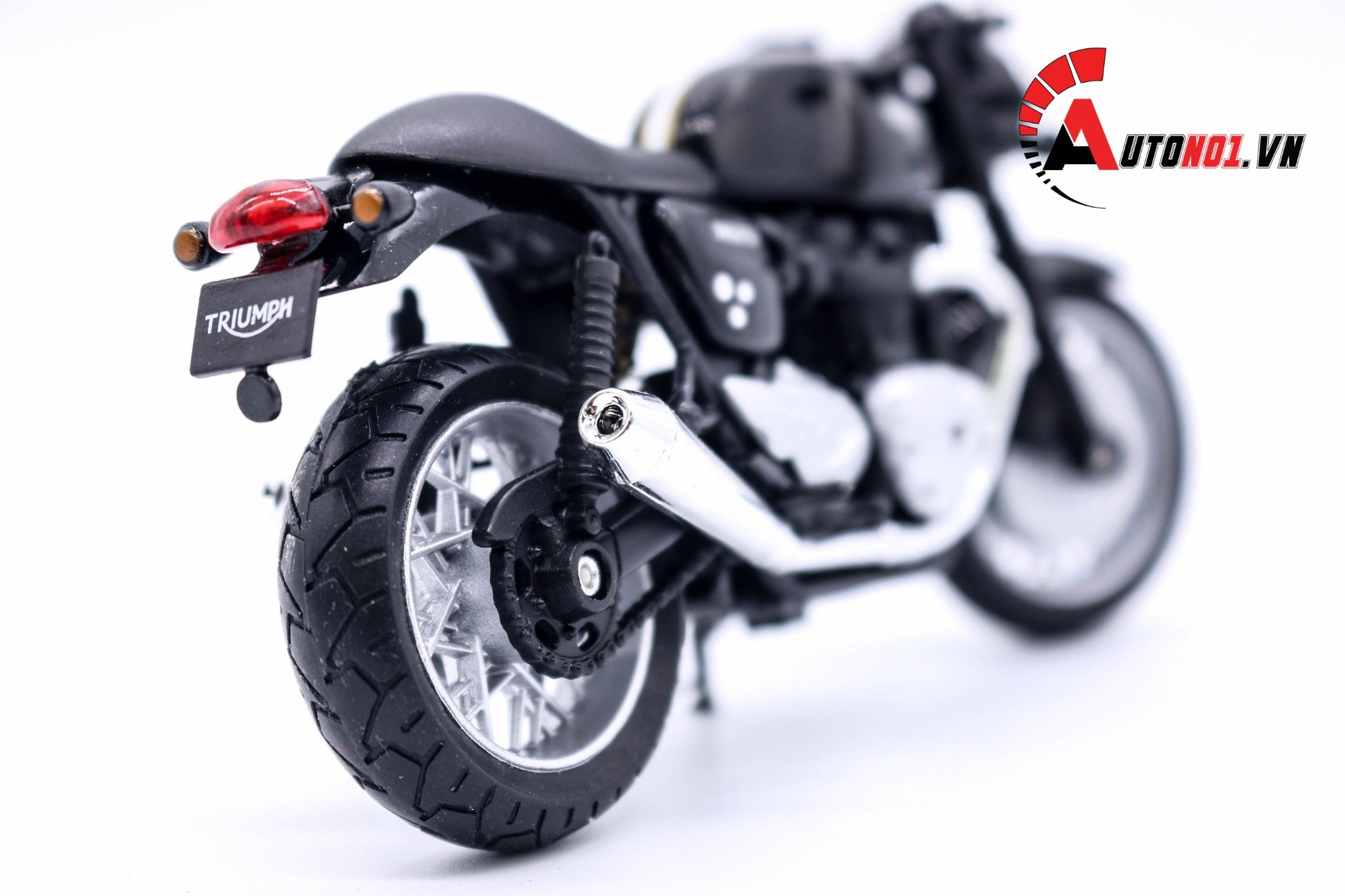  Mô hình xe mô tô Triumph thruxton 1200 1:18 Welly 5454 