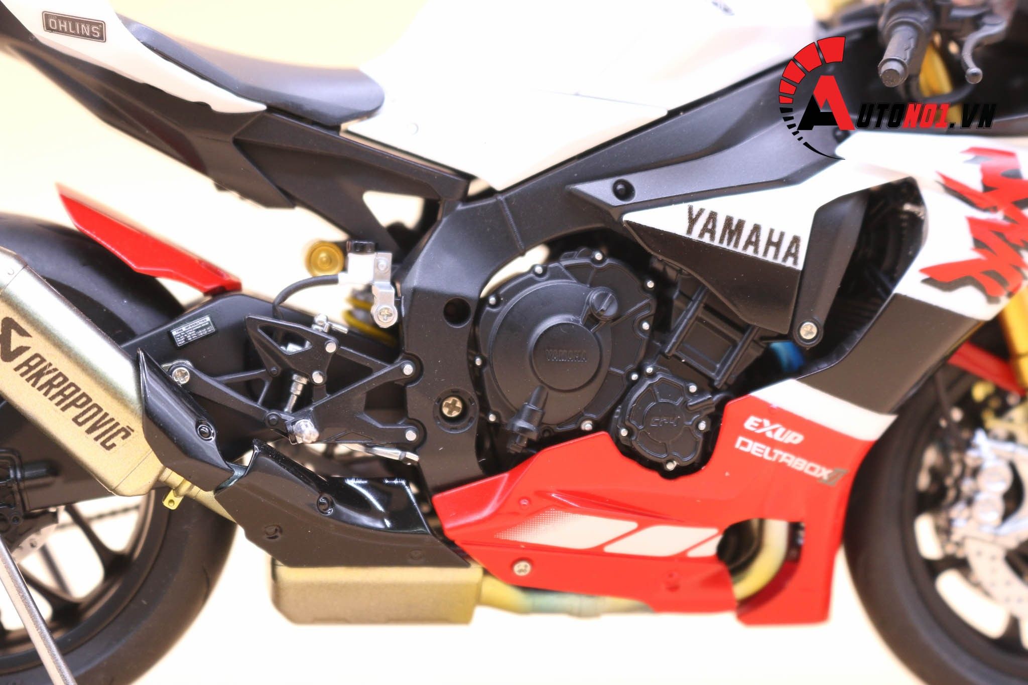  Mô hình xe Yamaha Yzf R1m Anniversary 1:12 Tamiya D032 