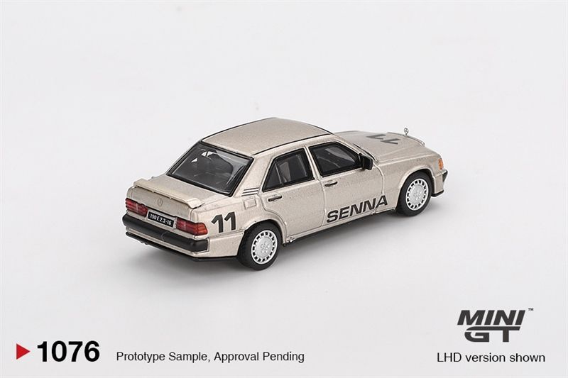  Mô hình xe Mercedes-Benz 190 E 2.3-16 #11 Ayrton Senna 1984 Nürburgring Race of Champions w/ Figure bản card tỉ lệ 1:64 MiniGT MGT01076 NO CHASE 