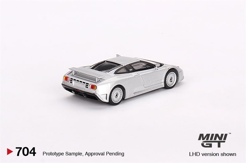  Mô hình xe Bugatti EB110 GT Grigio Chiaro tỉ lệ 1:64 MiniGT MGT00704 