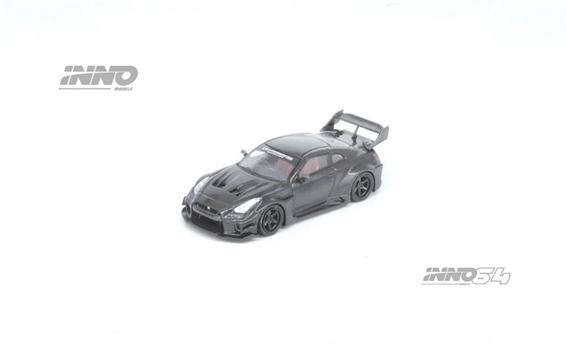  Mô hình xe Nissan GT-R (R35) LBWK Super Silhouette Full Carbon tỉ lệ 1:64 Inno64 model IN64-LBWKR35-FC 