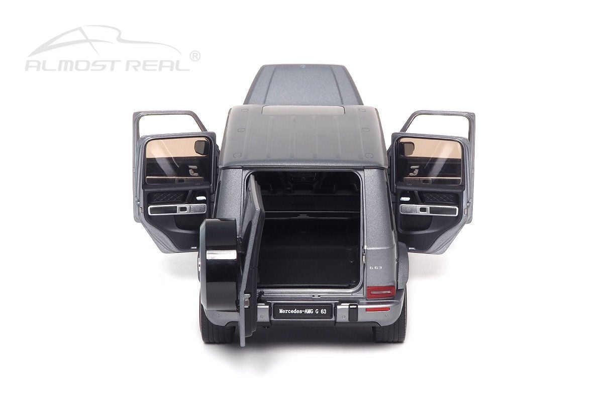  Xe mô hình cao cấp Mercedes-Benz Amg G63 full open tỉ lệ 1:18 Almost Real 8100 