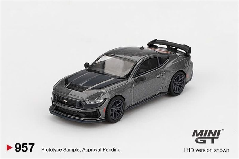  Mô hình xe Ford Mustang Dark Horse 2024 Carbonized Gray tỉ lệ 1:64 MiniGT bản Card MGT00957-BL 