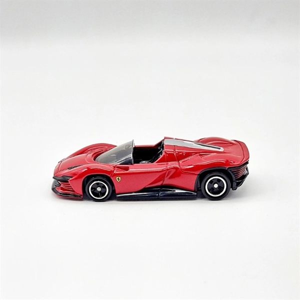  Mô hình xe Ferrari Daytona Sp3 No.46-11 tỉ lệ 1:62 Tomica 188865 