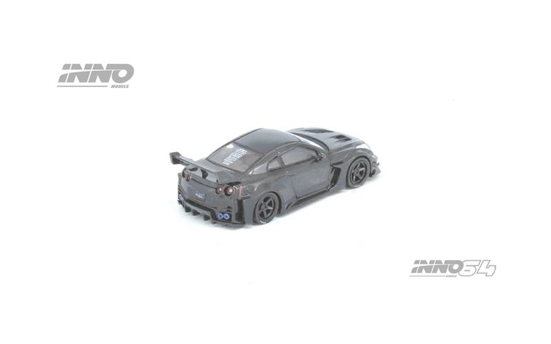  Mô hình xe Nissan GT-R (R35) LBWK Super Silhouette Full Carbon tỉ lệ 1:64 Inno64 model IN64-LBWKR35-FC 