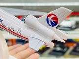  Mô hình máy bay China Eastern MD-11 20cm MB20126 
