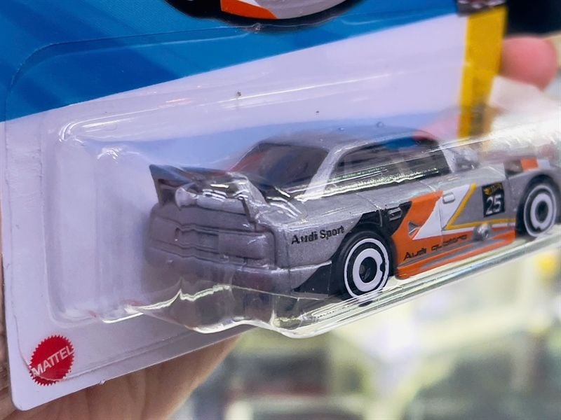  Đồ chơi mô hình xe Hot wheels kim loại có bản quyền chính hãng tỉ lệ 1:64 C4982 
