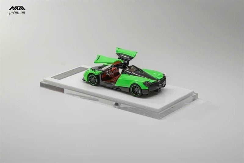  Mô hình xe Pagani Huarya Coupe 2014 tỉ lệ 1:64 HKM OT64114 