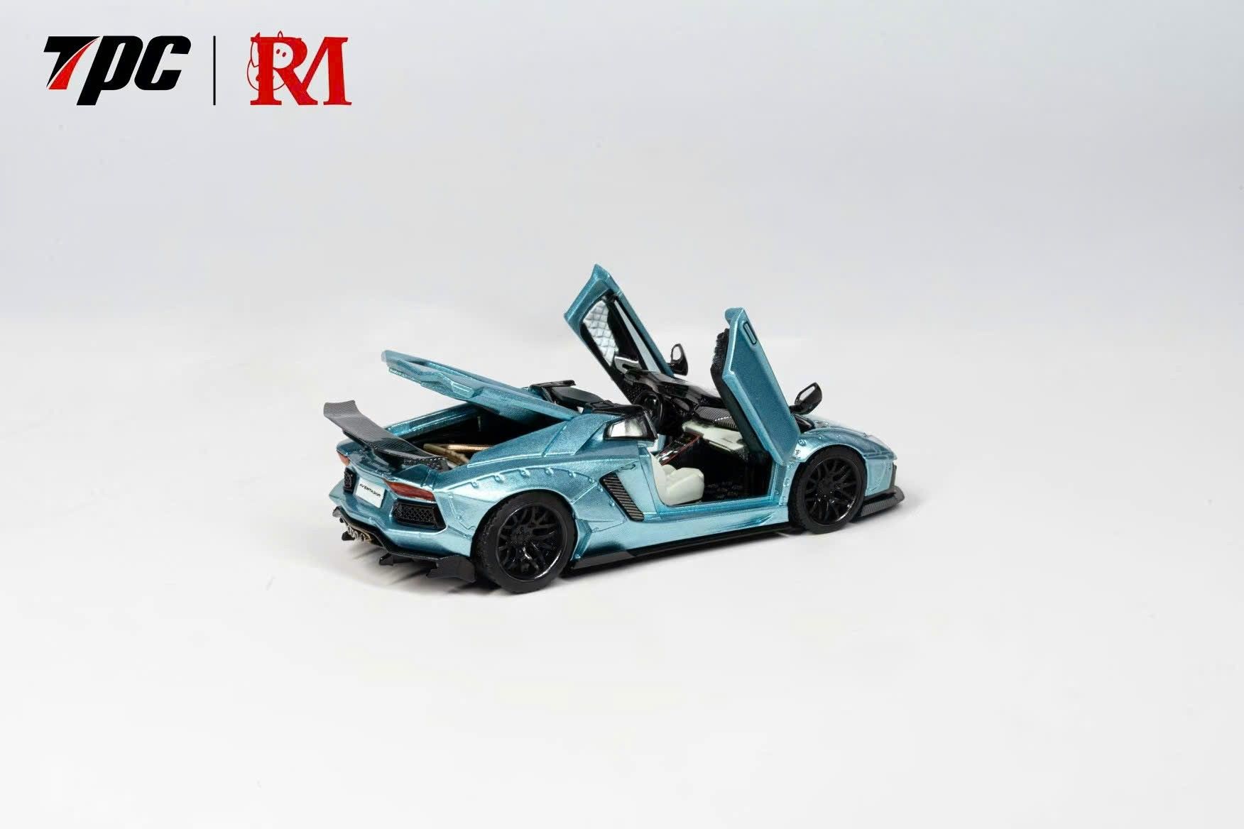  Mô hình xe Lamborghini Aventador LP700-4 LBWK wide body mở 2 cửa + nắp máy sau limited edition 500pcs tỉ lệ 1:64 TPC x Rhino Model RM Rhino OT64133 