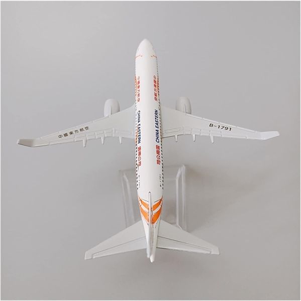  Mô hình máy bay China Estern Boeing B737 có đế 16cm MB16207 