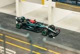  Mô hình xe Mercedes-AMG F1 W12 E Performance, New York Demo Run 2024, Lewis Hamilton tỉ lệ 1:64 Tarmac Works T64G-F037-NY 