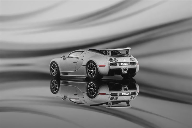  Mô hình xe Bugatti Veyron tỉ lệ 1:64 Mortal Model OT64212 